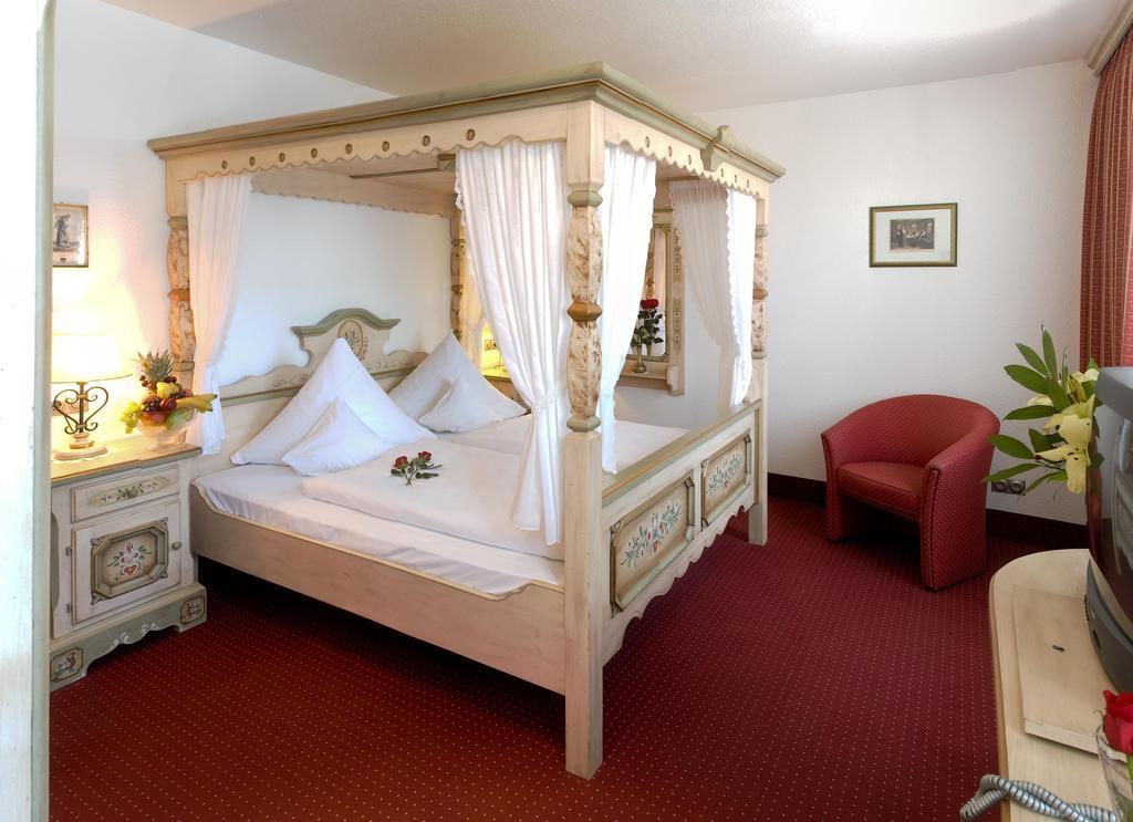 Hotel-Gasthof Zum Weyssen Roessle Schiltach Phòng bức ảnh