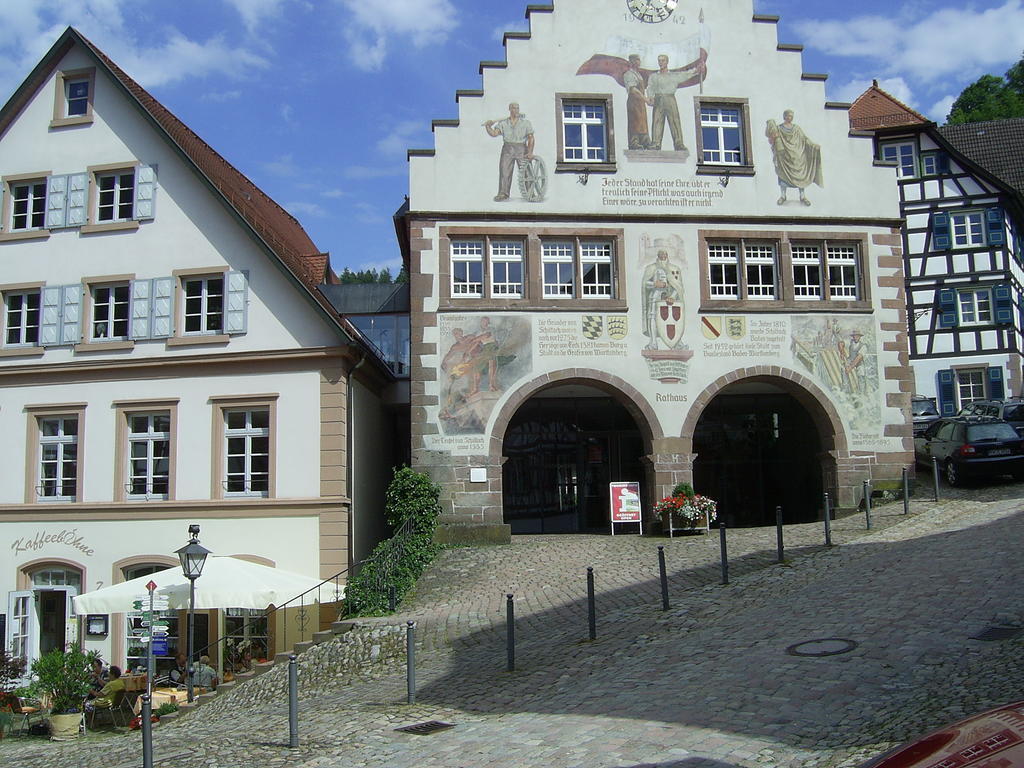 Hotel-Gasthof Zum Weyssen Roessle Schiltach Ngoại thất bức ảnh