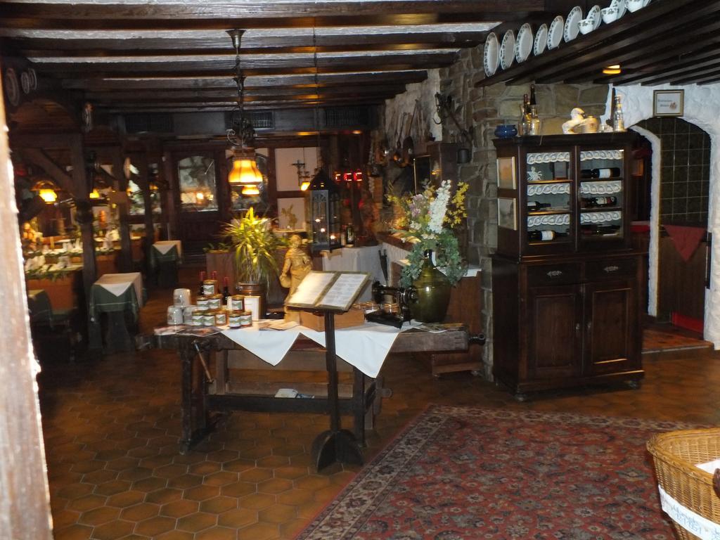 Hotel-Gasthof Zum Weyssen Roessle Schiltach Ngoại thất bức ảnh
